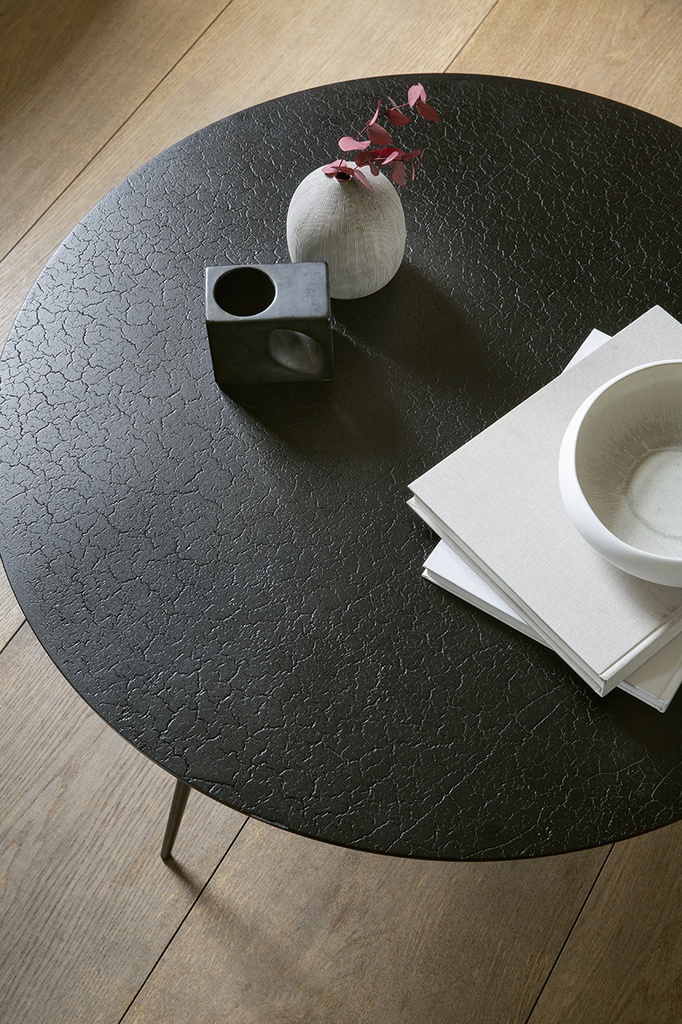 Luna coffee table - lava 