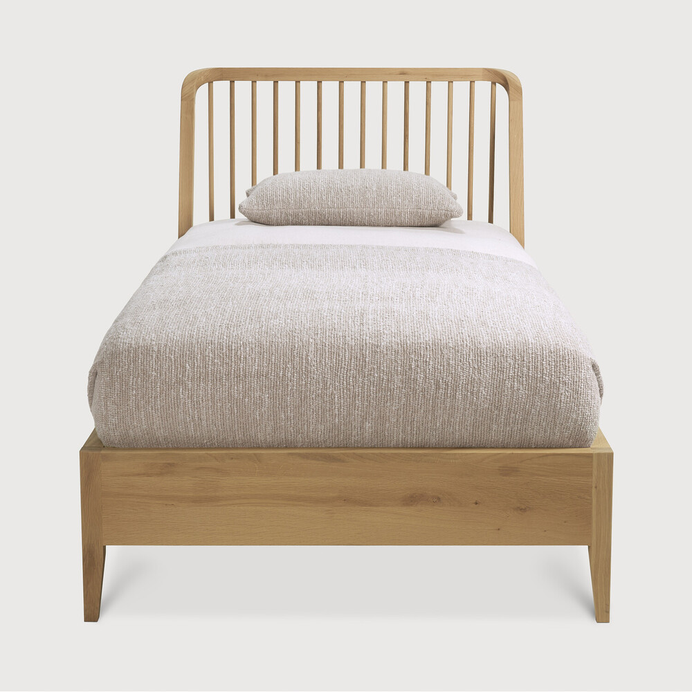 Spindle single bed