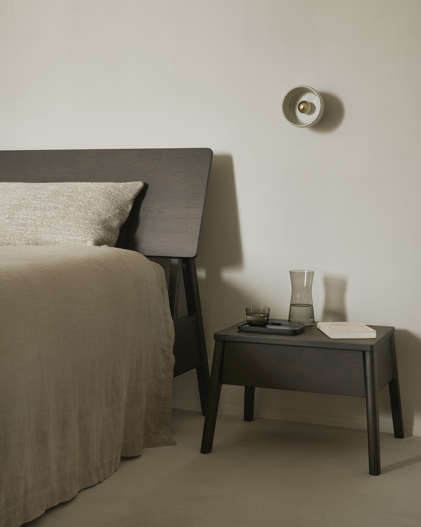 Air bedside table