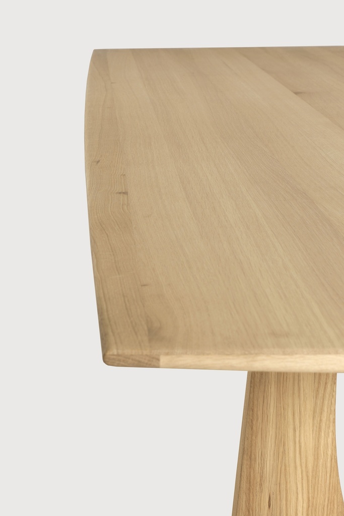 Oak Geometric dining table