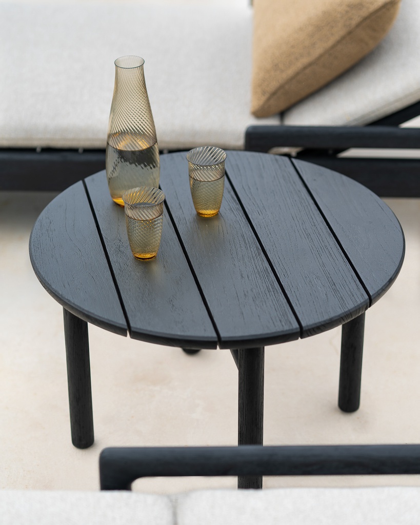 Quatro outdoor side table