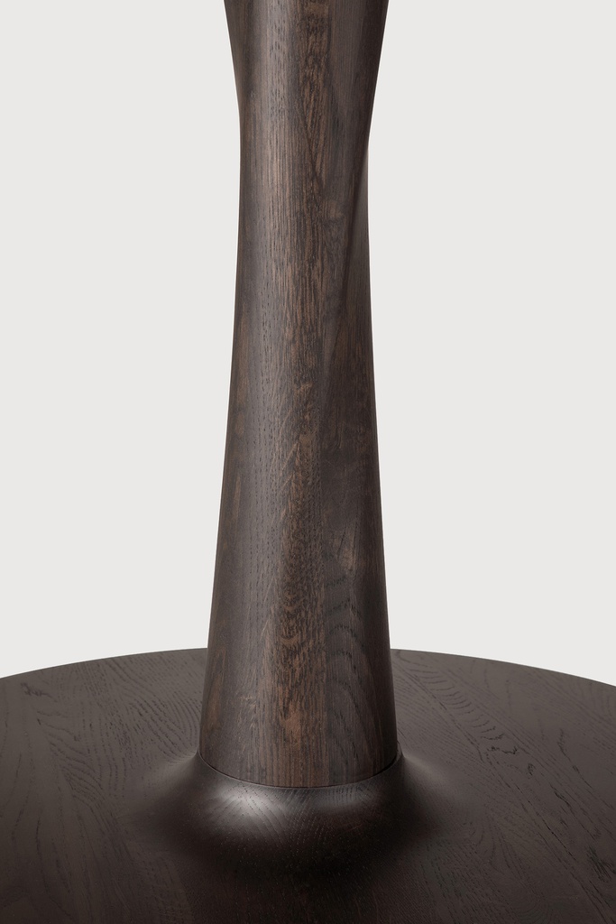 Oak Brown Torsion dining table