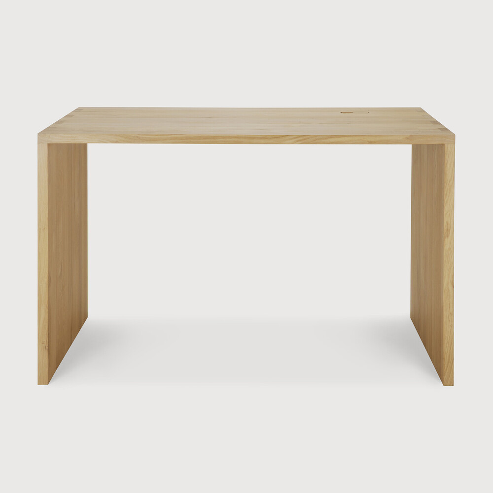 Oak U desk - with cable management