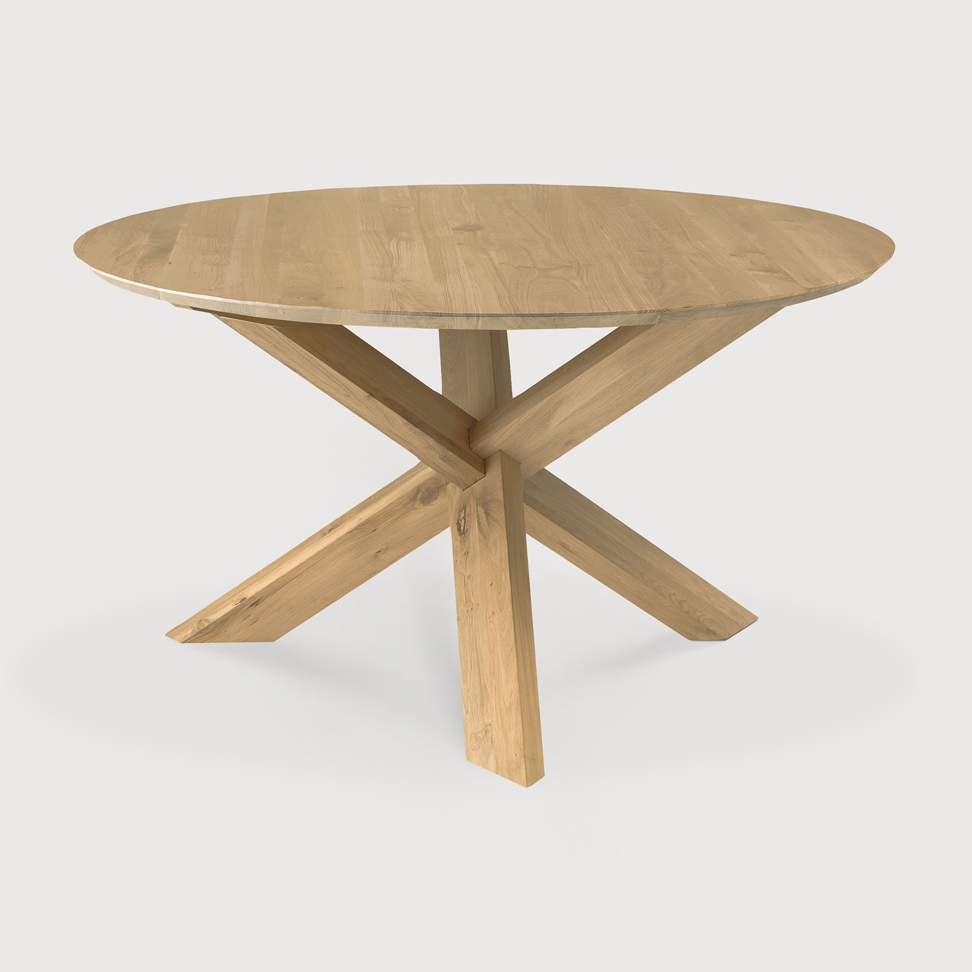 [50165*] Oak Circle dining table (136x136x76cm)
