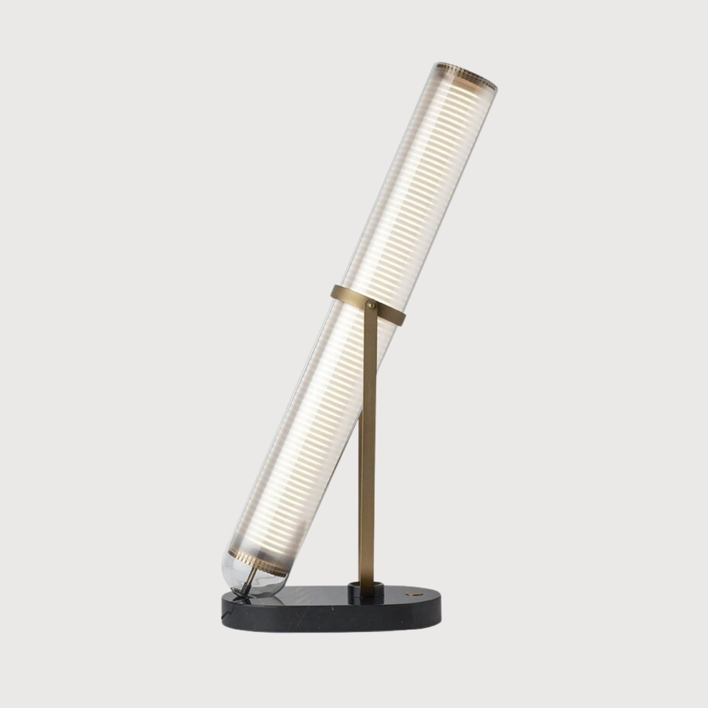 La lampe Frechin table lamp